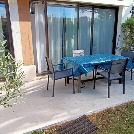Port Cogolin, T2 Calme Dans Belle Residence, Piscine, Proche St Tropez Exteriör bild